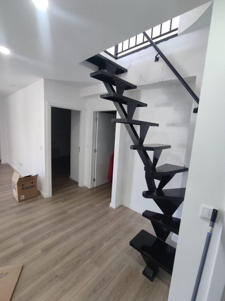 PHOTO-2025-02-07-18-00-55(2)