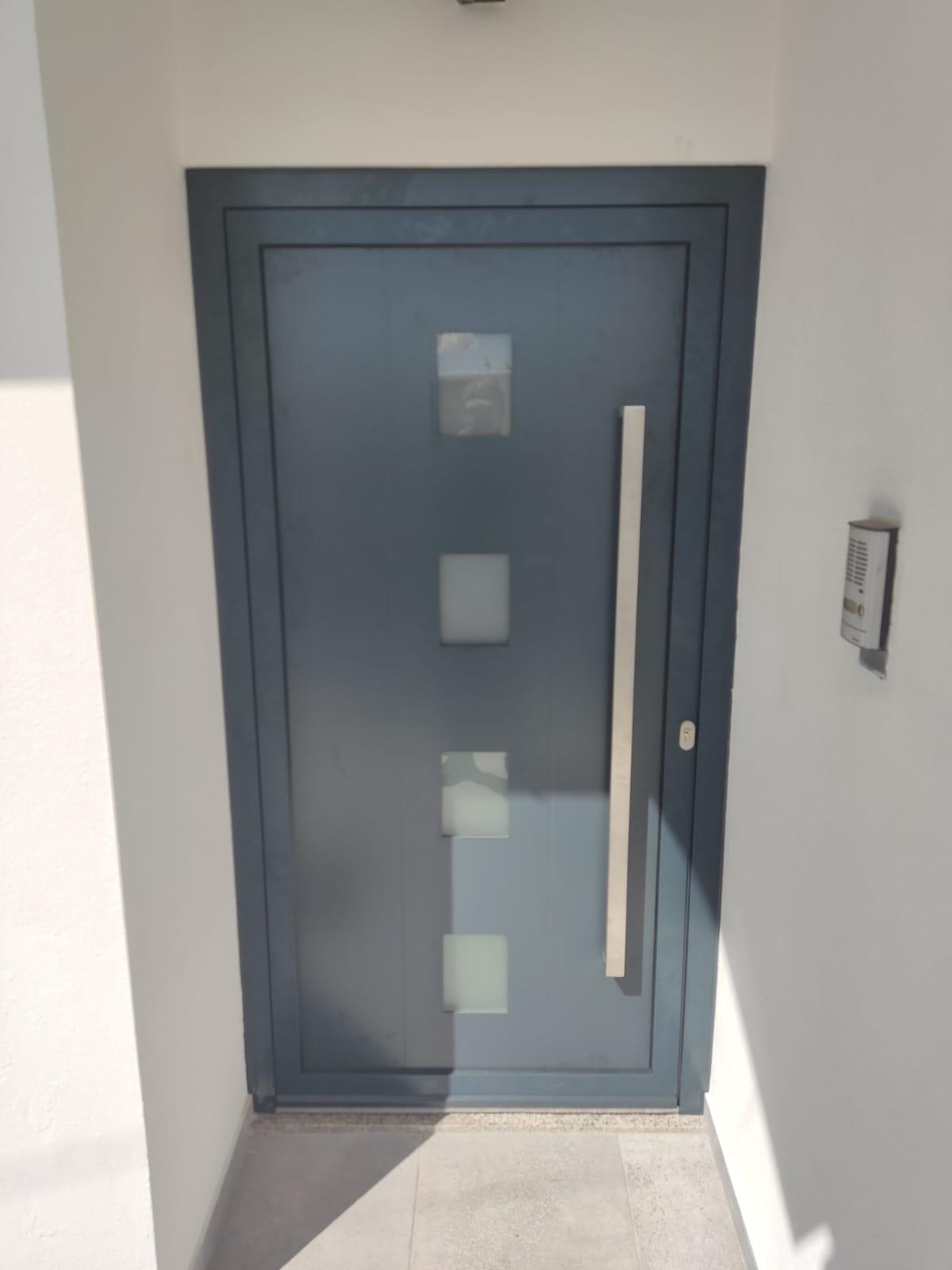 PHOTO-2025-02-07-18-00-56(7)